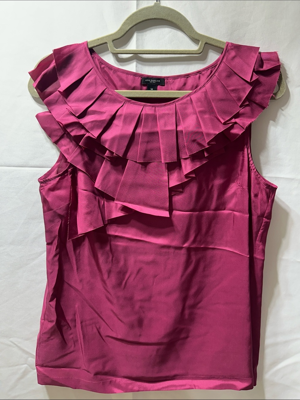 Ann Taylor Fuchsia Pleated Ruffle Sleeveless Blouse